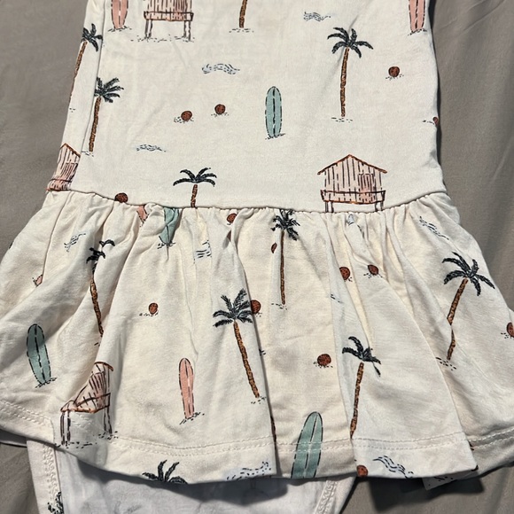 Bamboo - Picture 2 of 8